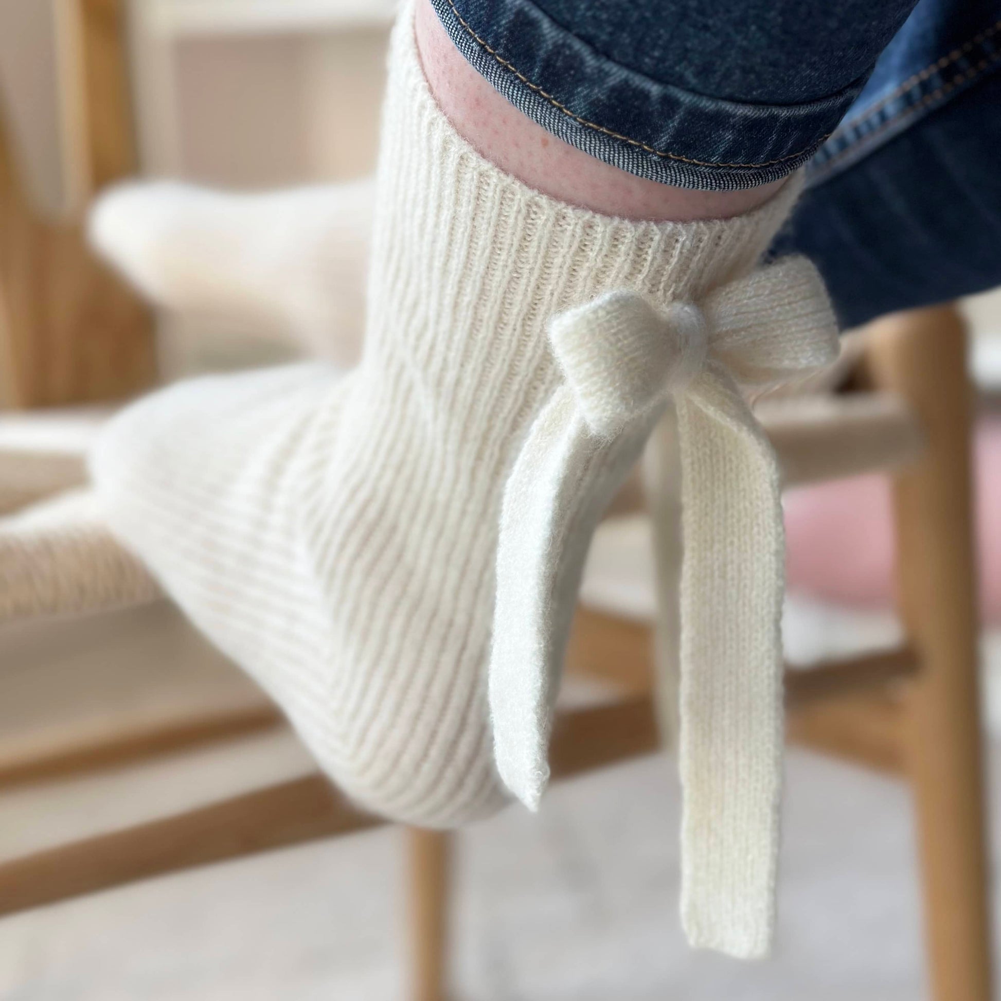 100% cashmere socks with box on the back in ribbed thick warm cashmere in cream colour.  Handmade socks by Cashmere Party